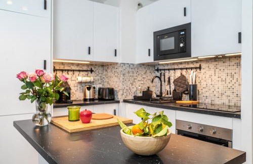 Le Stelia T2 6min gare, 8 min palais et plages, Parking privé - Foto 2