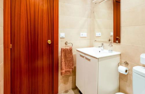 Stay in Historic Laguardia, Sleeps 8 - Photo 17