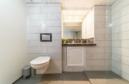 The charming Fleury 2 bedrooms Oullins - Foto 14