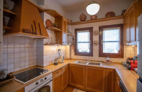 Alonia Forest House - Photo 9