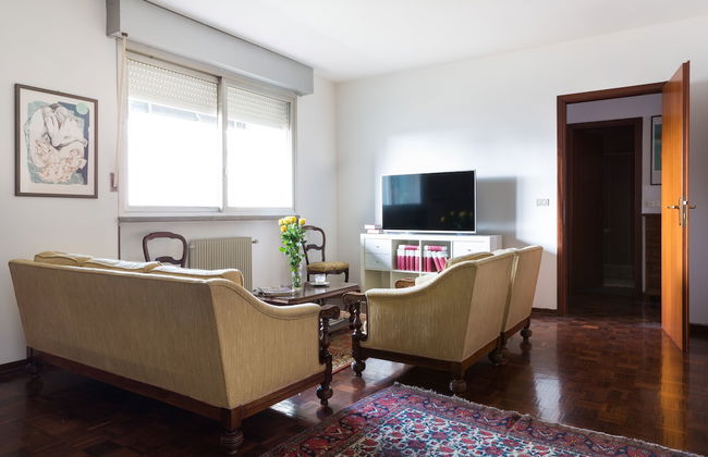 Apartment Surrounded by Greenery - Foto 14