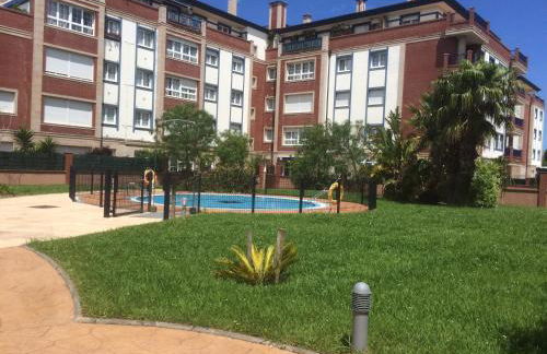 APARTAMENTO CON TERRAZA Y JARDÍN EN BAKIO - Foto 24