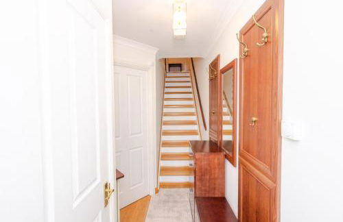 A Riverside Paradise in The City w Garden and Free Parking - A 2 Bed Home in London Sleeps 4! - Foto 30