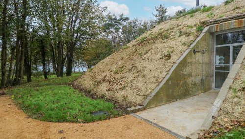 Standby Generator Bunker - Photo 4