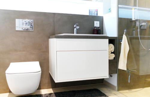 Großes Apartment im Zentrum von Dresden, 2 Schlafzimmer, 2 Bäder, Balkon - Foto 15