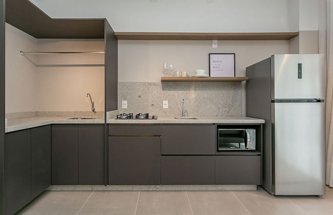 Studios Tower by Viva - Prédio com piscina e estacionamento no centro de Floripa - Foto 47