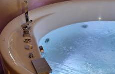 Lajatico Rentals -Grotticella House, SPA Apartment in Peccioli - Foto 1