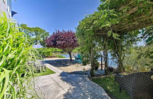 Deluxe Waterford Home with Views, Outdoor Bar and More - Foto 38