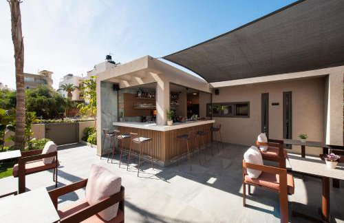 Cosmeen Lifestyle Boutique Stay - Photo 37