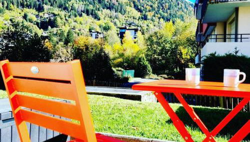 Appartement avec piscine & jardin pied de la télécabine - Photo 4