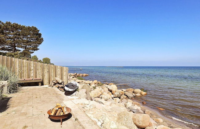 6 Person Holiday Home in Stroby - Foto 23