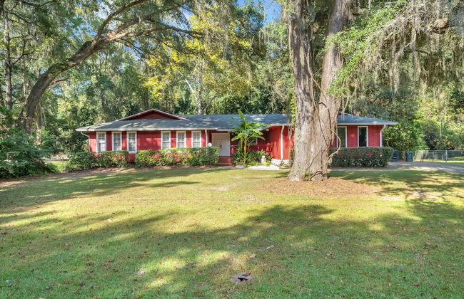 Hudson Manor 4 Bedroom Home by RedAwning - Foto 50