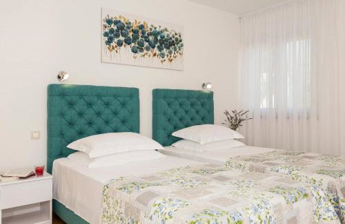 Villa Sweet Home Marija With Heated Pool - Foto 20