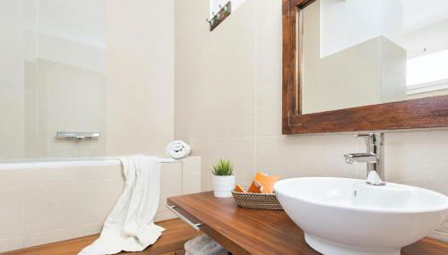 Atic Barcelona - Foto 2