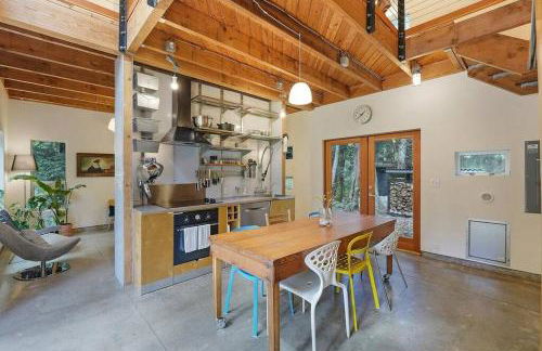 Guemes Island Road Modern Home - Foto 26