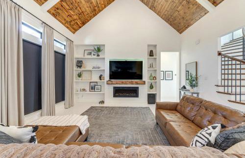 Luxe Retreat w/ Patio & Fenced Yard in Waxahachie! - Foto 5