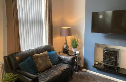 Modernised 4bed stay-away-home in Runcorn sleeps 7 - Foto 12