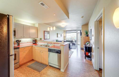 Walk to the Lake Chelan Condo with Mtn Views! - Foto 11