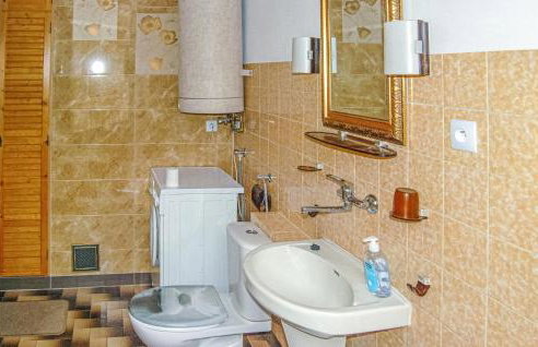 Cozy Home In Nowe Warpno With Wifi - Foto 25