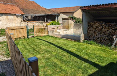 Logement - Studio indépendant à Pérouges - Foto 20