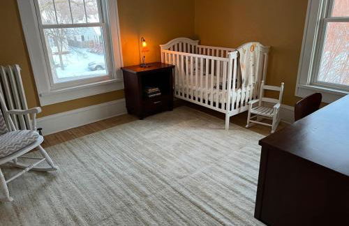 CRAFTSMAN UPSTAIRS with impressive attic! - Foto 36