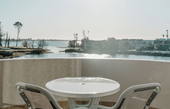 Lake Mulwala Boatel - Photo 20