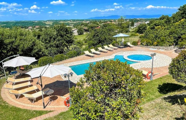 Pool, Jacuzzi and Events Room - Charming Villa in Umbria - Sleeps 24 - Lake View - Foto 74