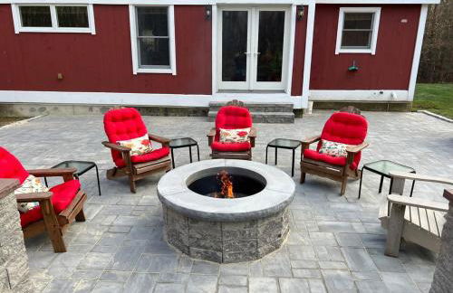 Berkshire Vacation Rentals: Peaceful Post and Beam Loft Sleeps 9 - Foto 48