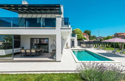 Pet Friendly Home In Porec - Photo 14