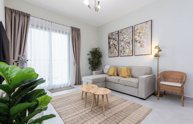 Waves - Stylish 1BR Close to IMG World & Global Village - Photo 13