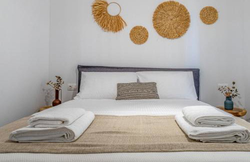 Kefalas Luxury Villas Stavlos with Private Pool - Photo 25