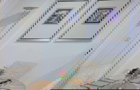 Impeccable 1-bed Apartment in London - Foto 3