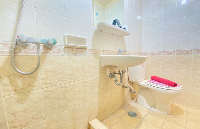 Simply 2BR at Majesty Apartment - Photo 15