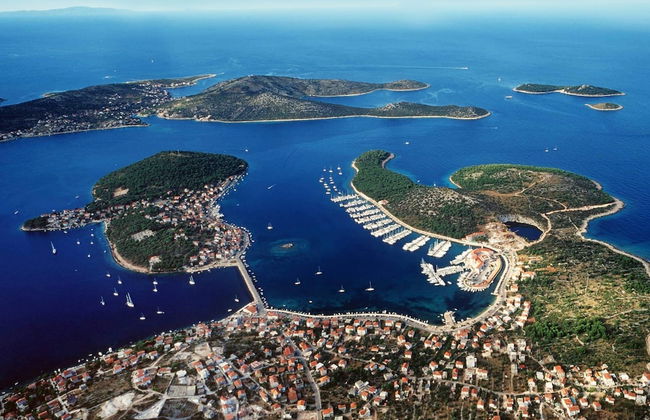 Holiday Home With Outdoor Hot Tub, Near the Sea - Foto 33