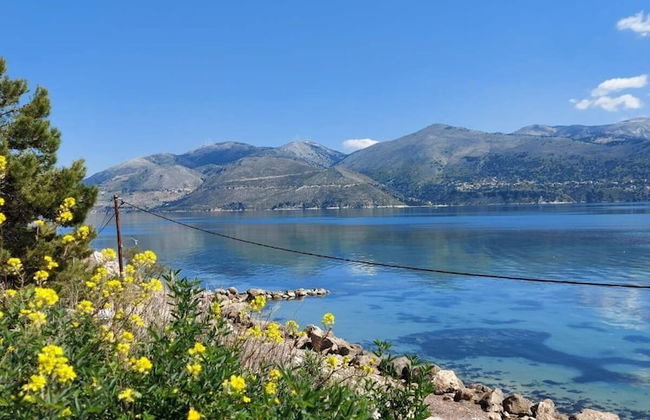 Apollonides Seafront Villa 1 “Aoede” - Photo 11