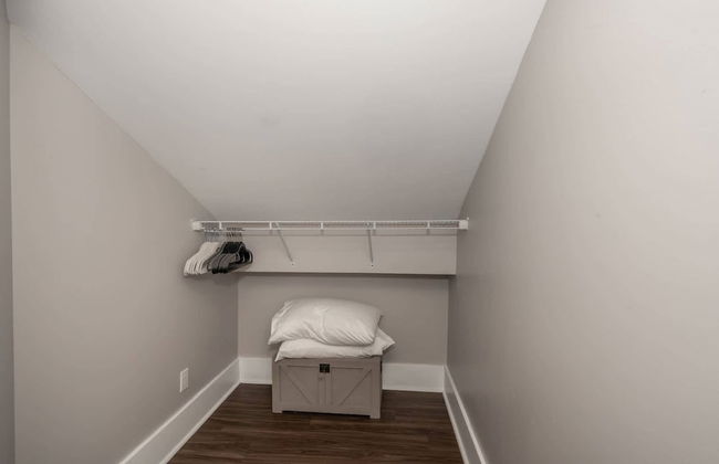 Heart of Mainstrasse Suites - Photo 40