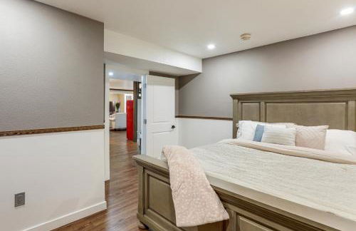 Extended Stay in Denver! Cozy Apartment with Patio - Foto 11