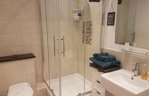 Excelsior Apartments - Liverpool Central - Free Parking - AirCon - Foto 33