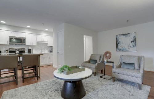 Sojourn Randolph Towers #204 - Foto 12