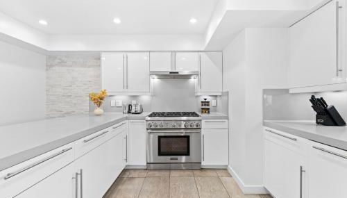 The Diamond Dune - Upscale 3 Level 4BR Terrace Santa Monica - Foto 5, stove, dishwasher