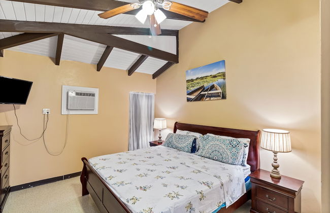 One Blue Caribbean View 1 Bedroom Condo by RedAwning - Photo 2