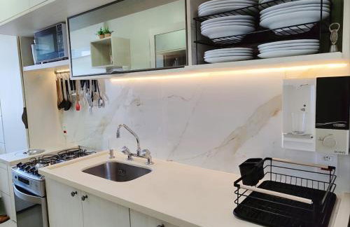 NOVO Apto luxo Garagem Centro Aeroporto - Foto 6