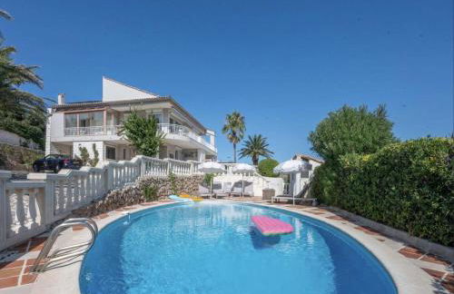 Luxury Villa with Jacuzzi in Les Issambres - Foto 39