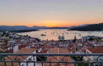 Panoramic View - Photo 3