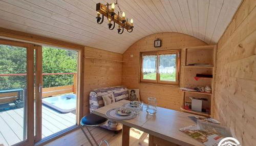 La roulotte du tonnelier - Photo 3