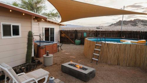 Twentynine Palms Desert Oasis with Pool and Hot Tub! - Foto 2