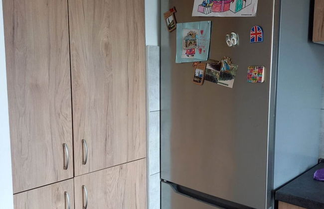 Stunning Color 1-bed Apartment in Skopje - Photo 25