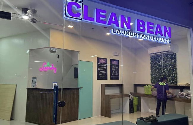 One Bedroom Balcony With Great Location and Value - Foto 2