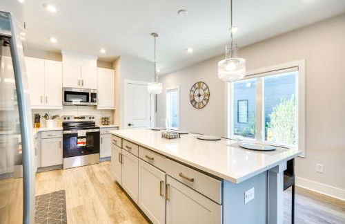 2 Mi to Duke University Townhome in Durham! - Foto 10