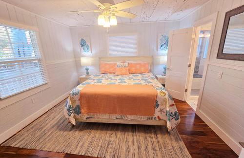 One-of-a-kindBeach, Village, Dock & Private Pool! - Foto 25